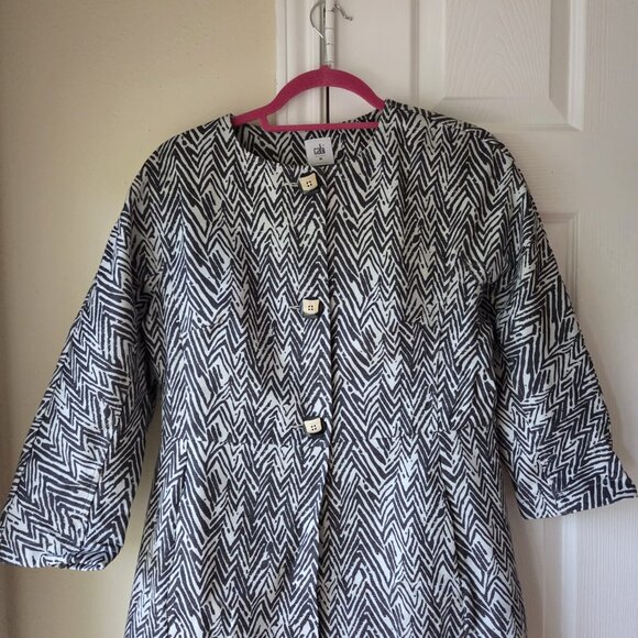 Cabi Jacket M Zig Zag Ponte Knit Jacket NWOT - Picture 4 of 8